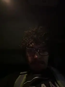 Uhhyuhhhhh online show from May 29, 2026, 3:34 am