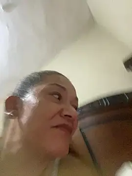 rosanna78322 online show from July 8, 2026, 10:10 pm