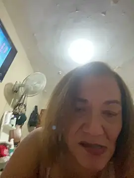 rosanna78322 online show from June 14, 2026, 1:13 am
