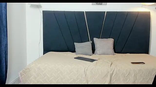 stiven cum2 online show from June 4, 2026, 4:39 am