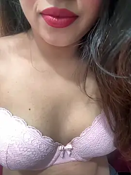 Snapshot of Yours_riya11 chatting on June 27, 2026, 7:20 pm Yours riya11 online show from June 27, 2026, 7:20 pm