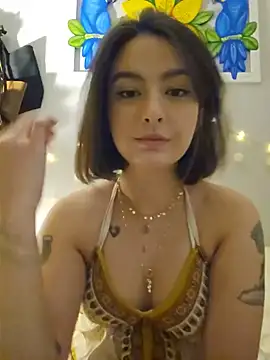 Snapshot of Juh_castro chatting on June 3, 2026, 2:55 pm Juh castro online show from June 3, 2026, 2:55 pm