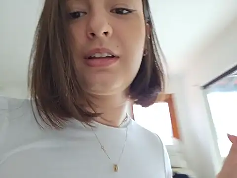 Snapshot of Juh_castro chatting on June 26, 2026, 5:08 pm Juh castro online show from June 26, 2026, 5:08 pm
