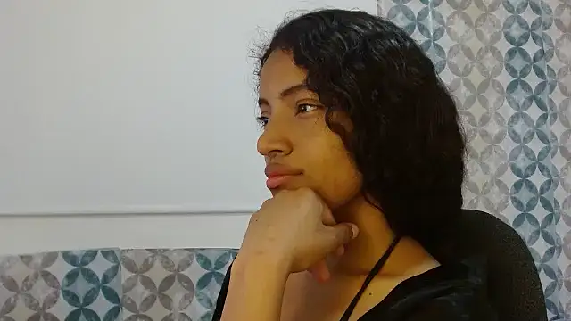 Snapshot of Isabellacarson chatting on June 29, 2026, 5:23 pm Isabellacarson online show from June 29, 2026, 5:23 pm