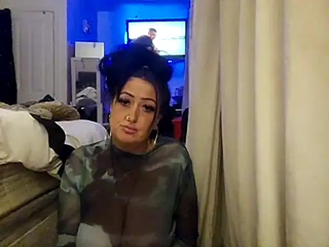 Angeldevlin81 online show from June 15, 2026, 12:22 am