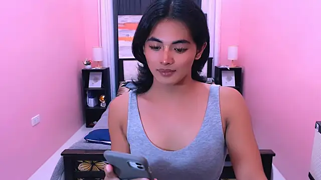 MiamoreAmara69 online show from June 17, 2026, 6:02 am