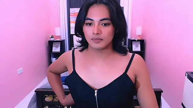 MiamoreAmara69 online show from June 15, 2026, 10:09 pm