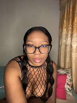 Snapshot of chell_iivy chatting on July 26, 2026, 3:13 am chell iivy online show from July 26, 2026, 3:13 am