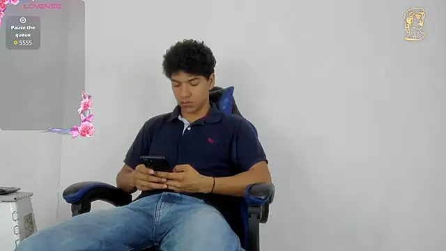 Maximiliano Young online show from June 27, 2026, 12:44 pm