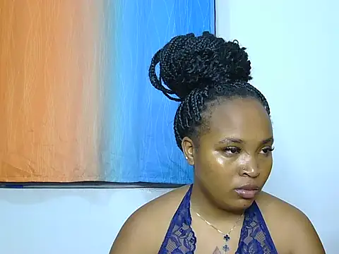 milkhanriieter online show from June 14, 2026, 11:39 pm