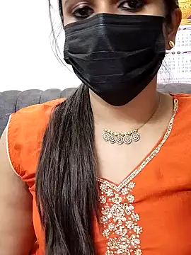 Snapshot of Arikha chatting on June 4, 2026, 7:57 am Arikha online show from June 4, 2026, 7:57 am