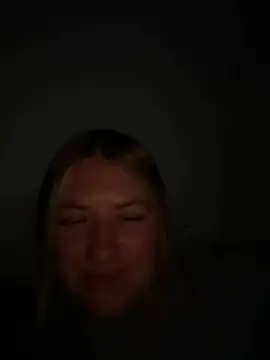 Snapshot of allyanalangell chatting on July 23, 2026, 8:22 am allyanalangell online show from July 23, 2026, 8:22 am