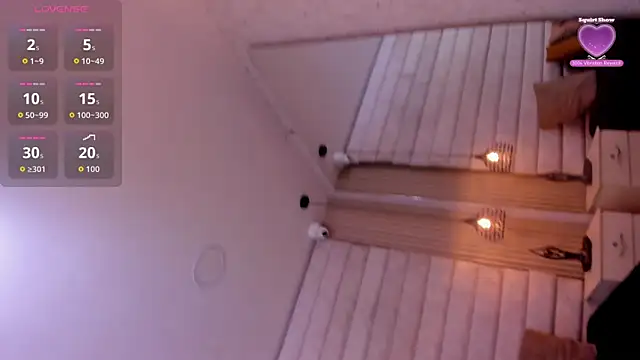 Snapshot of Cloe_Monroee_ chatting on July 6, 2026, 7:49 pm Cloe Monroee online show from July 6, 2026, 7:49 pm