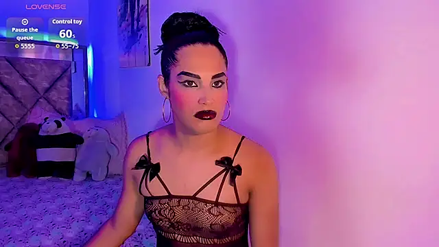 isabellaho1318 online show from June 27, 2026, 12:22 pm