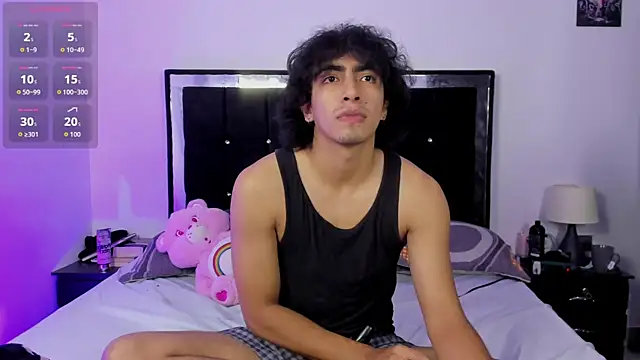 Shy Mateo online show from June 9, 2026, 11:06 pm