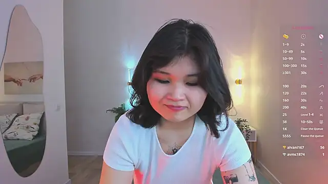 Snapshot of sofia_chang_ chatting on June 17, 2026, 6:46 am sofia chang online show from June 17, 2026, 6:46 am