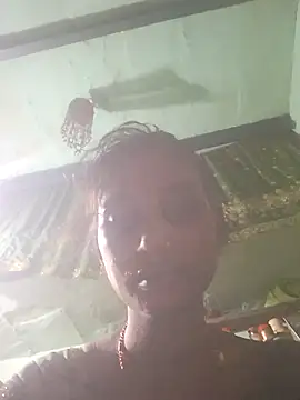 Snapshot of desiwife123coupl chatting on July 21, 2026, 12:24 am desiwife123coupl online show from July 21, 2026, 12:24 am