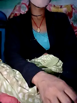 Snapshot of Aarti9080 chatting on July 10, 2026, 5:13 pm Aarti9080 online show from July 10, 2026, 5:13 pm