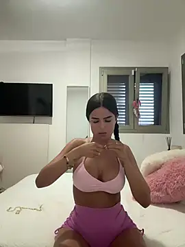 Snapshot of miaabelluccii chatting on June 27, 2026, 7:31 pm miaabelluccii online show from June 27, 2026, 7:31 pm