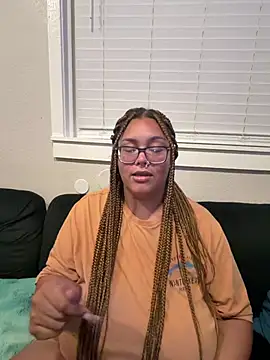 Prettiest-Girl online show from July 28, 2026, 6:54 am