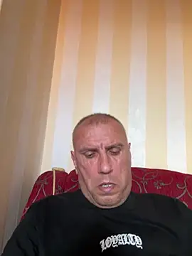 Snapshot of sashaalexandru chatting on June 1, 2026, 3:33 pm sashaalexandru online show from June 1, 2026, 3:33 pm