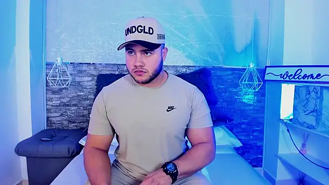 apolorusso online show from July 27, 2026, 10:00 am