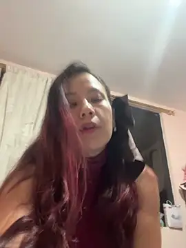 ArielFerrara online show from June 6, 2026, 5:45 am