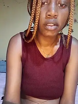 ellyhakz online show from June 15, 2026, 9:31 am