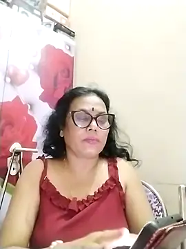 chatterjeesayani567 online show from July 28, 2026, 7:39 pm