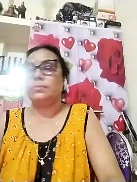 chatterjeesayani567 online show from July 28, 2026, 3:43 pm