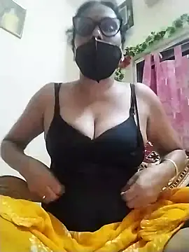 chatterjeesayani567 online show from June 14, 2026, 6:31 pm