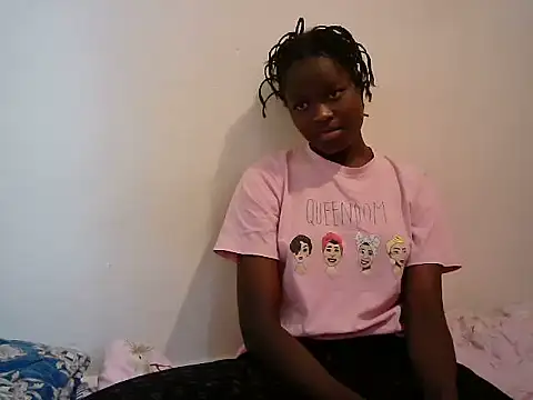 BerryJulie online show from June 20, 2026, 8:30 am