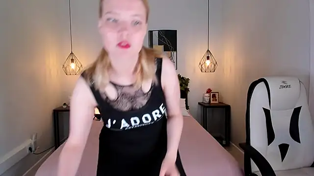 anita Hitteys online show from June 15, 2026, 7:52 am