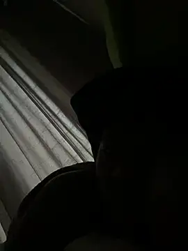 sa-babe online show from June 15, 2026, 4:56 am