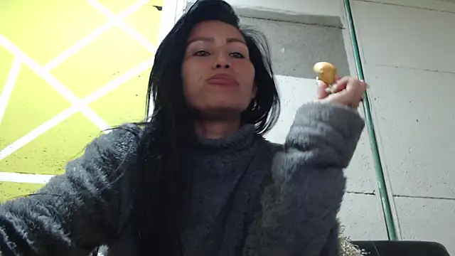 Snapshot of Nicolsweet_ chatting on July 17, 2026, 1:36 am Nicolsweet online show from July 17, 2026, 1:36 am