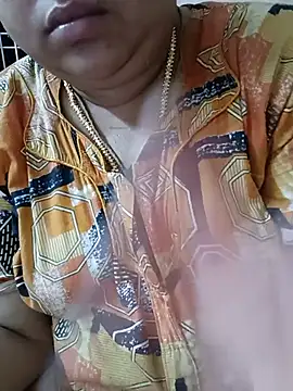 silky rose29 online show from July 16, 2026, 3:31 pm