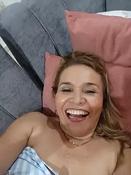 Sara hilton02 online show from June 27, 2026, 1:44 am