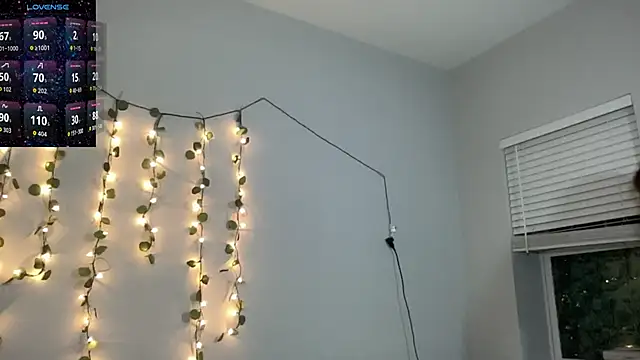 Snapshot of maddiliz chatting on December 2, 2025, 1:17 am maddiliz online show from December 2, 2025, 1:17 am