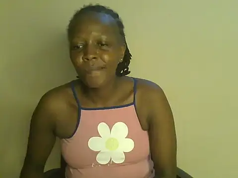 Snapshot of sweet_africanah chatting on June 6, 2026, 2:33 pm sweet africanah online show from June 6, 2026, 2:33 pm