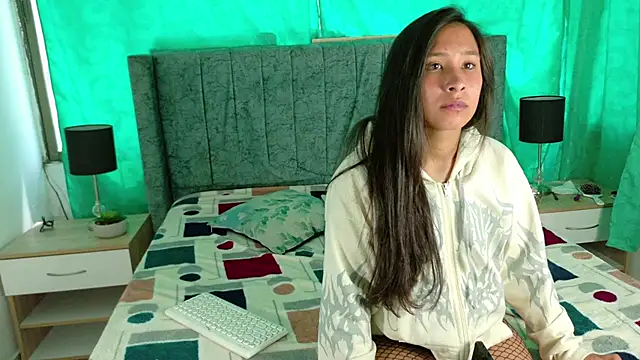 Snapshot of Lexy_Mini chatting on June 14, 2026, 4:30 pm Lexy Mini online show from June 14, 2026, 4:30 pm