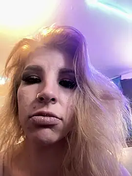 vixenvalentine666 online show from June 18, 2026, 3:06 pm