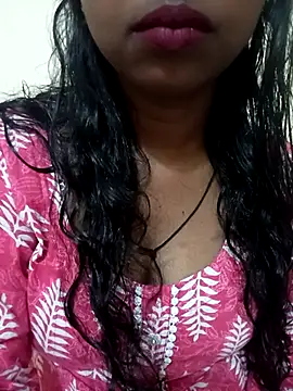Sexy-Zeenat online show from June 11, 2026, 7:16 am
