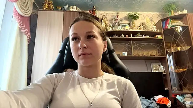 TaIliedGuest online show from July 15, 2026, 2:40 am