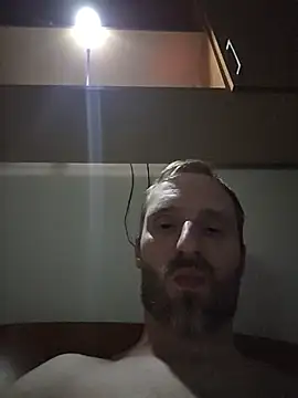 MrHot20cm online show from June 15, 2026, 7:46 pm
