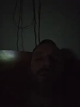 MrHot20cm online show from June 14, 2026, 8:32 pm