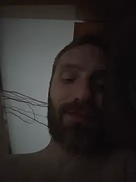MrHot20cm online show from July 3, 2026, 3:35 am