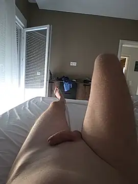 MrHot20cm online show from July 13, 2026, 5:29 am