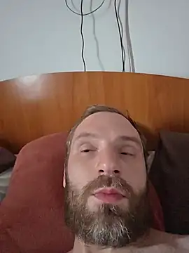 MrHot20cm online show from July 4, 2026, 4:52 am