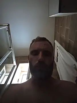 MrHot20cm online show from July 12, 2026, 4:02 am