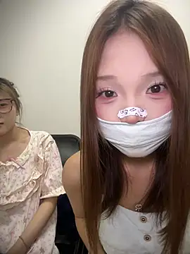 Snapshot of QIQI-QIQI-01 chatting on July 22, 2026, 9:44 am QIQI-QIQI-01 online show from July 22, 2026, 9:44 am